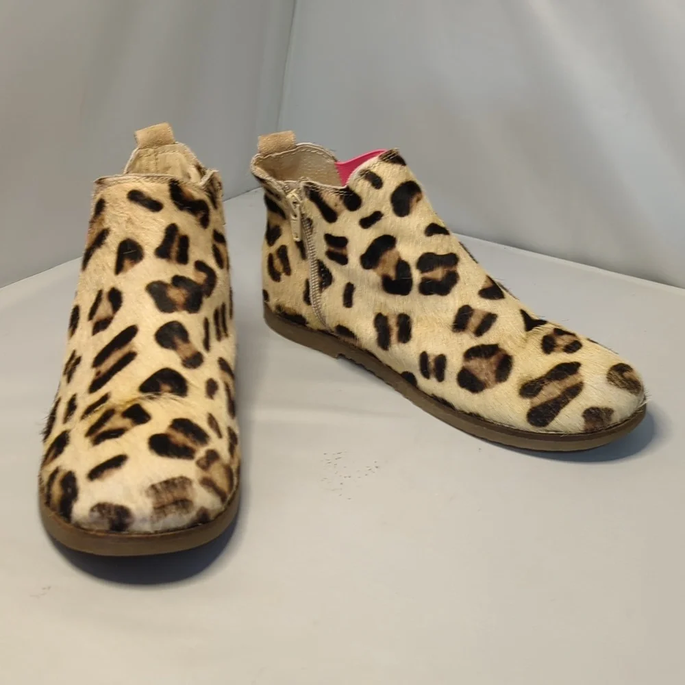 Mini Boden Calf Hair Cheetah Print Booties Size 38